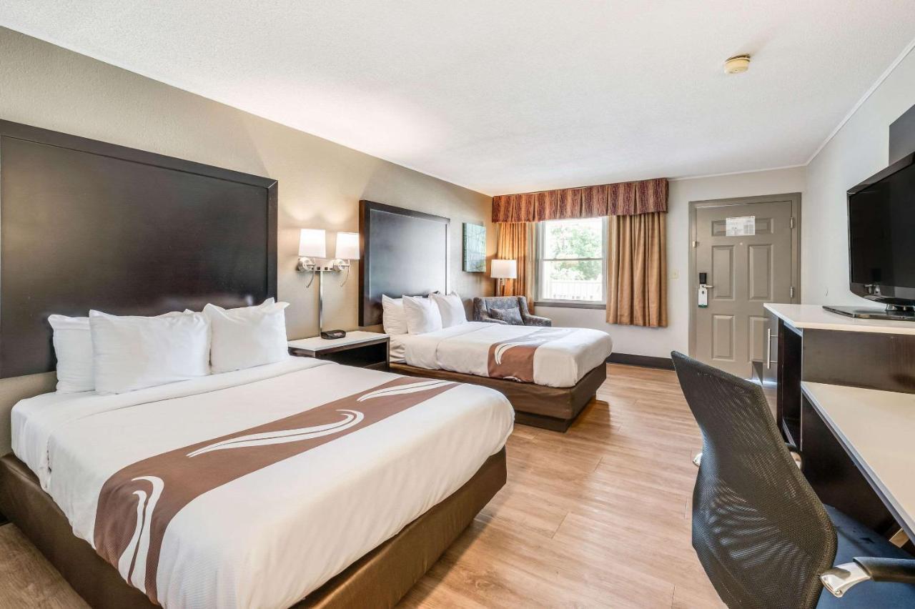 Quality Inn Poughkeepsie Eksteriør billede