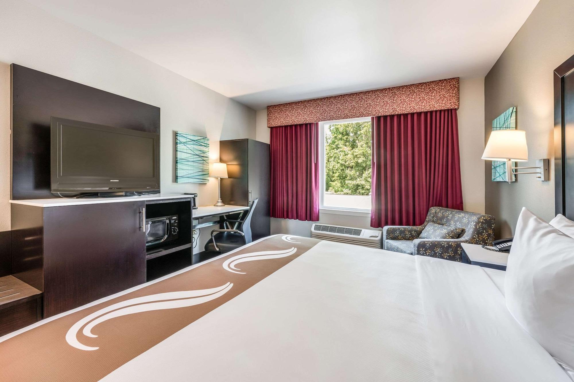Quality Inn Poughkeepsie Eksteriør billede