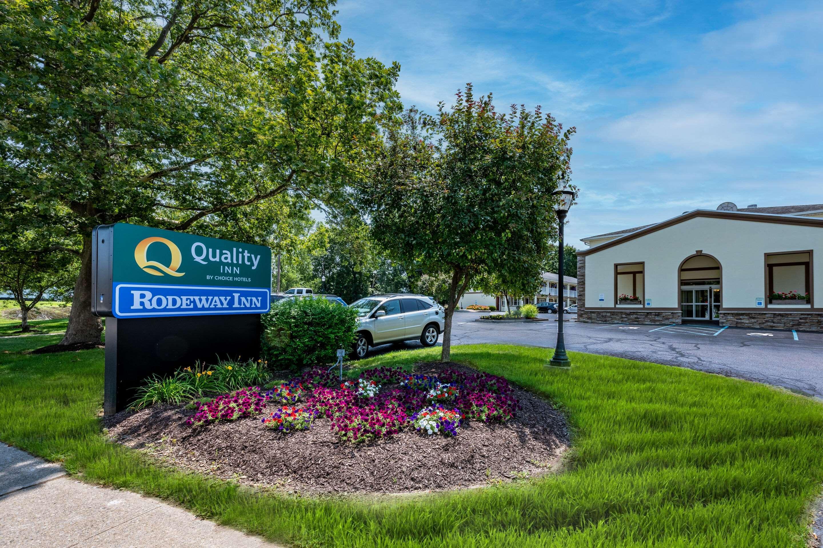 Quality Inn Poughkeepsie Eksteriør billede