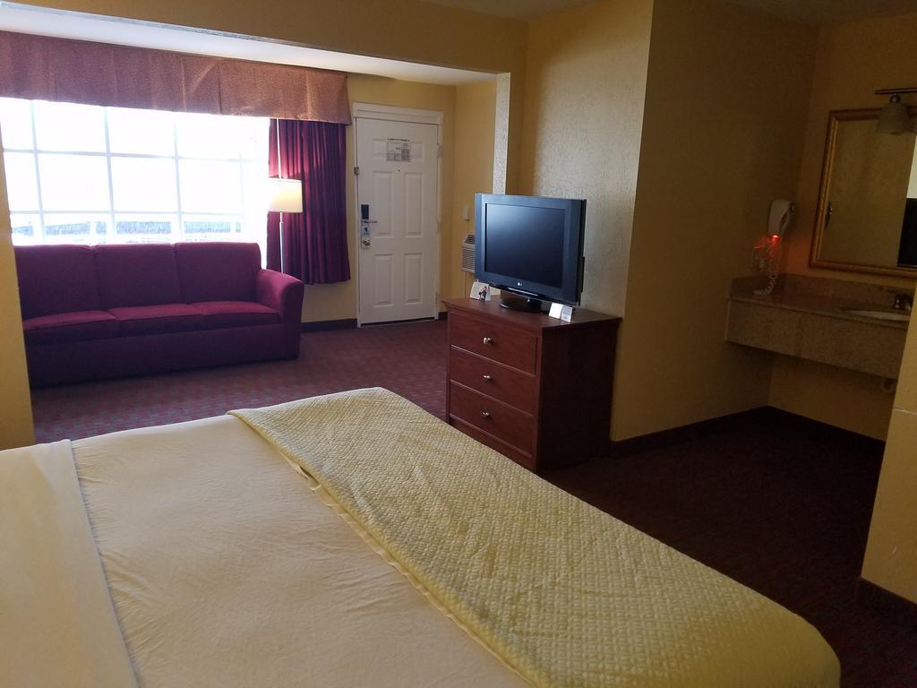 Quality Inn Poughkeepsie Eksteriør billede