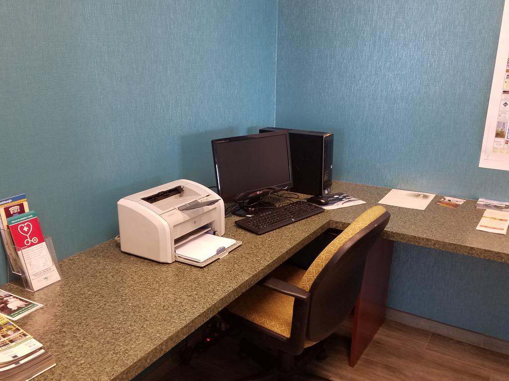 Quality Inn Poughkeepsie Eksteriør billede