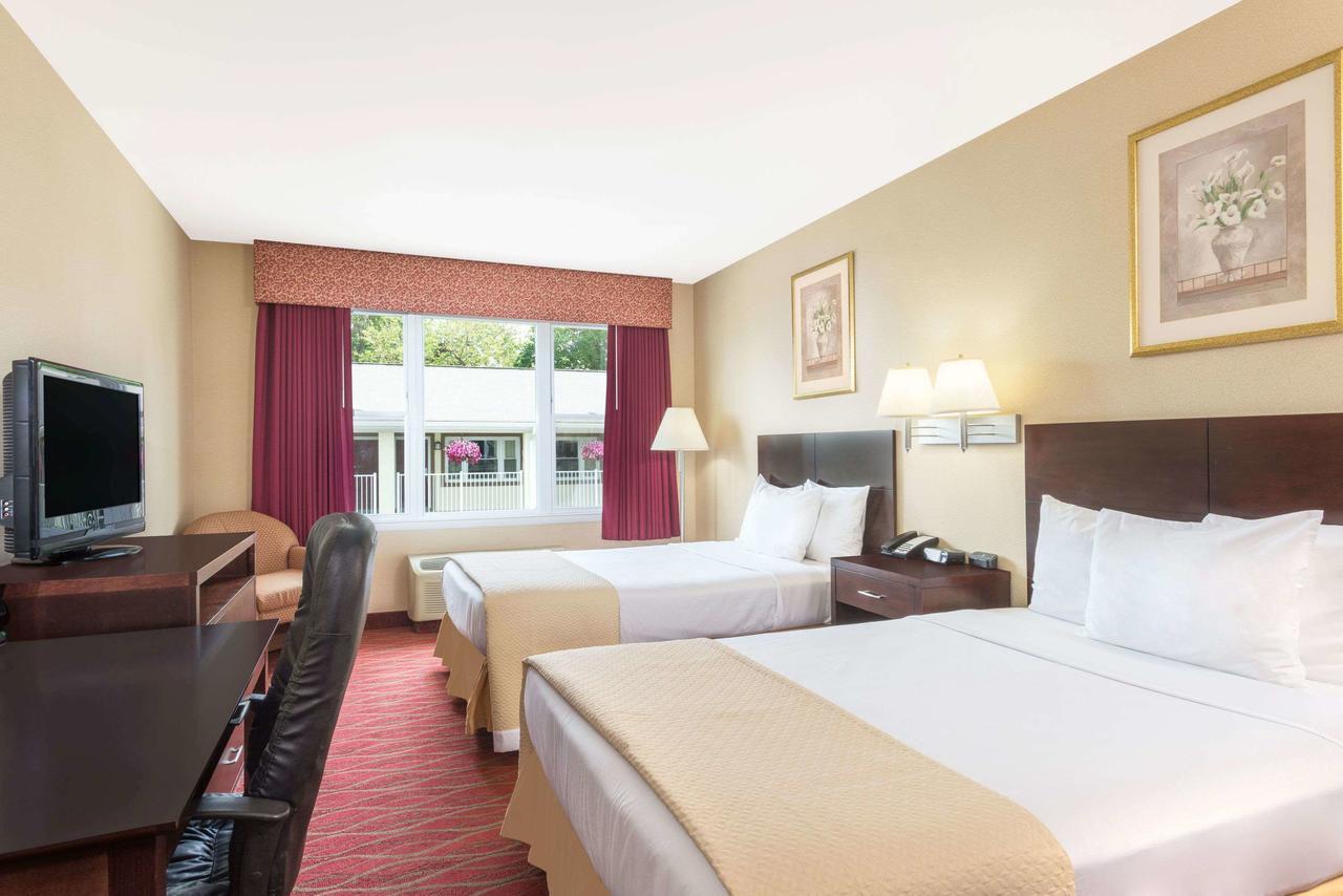 Quality Inn Poughkeepsie Eksteriør billede